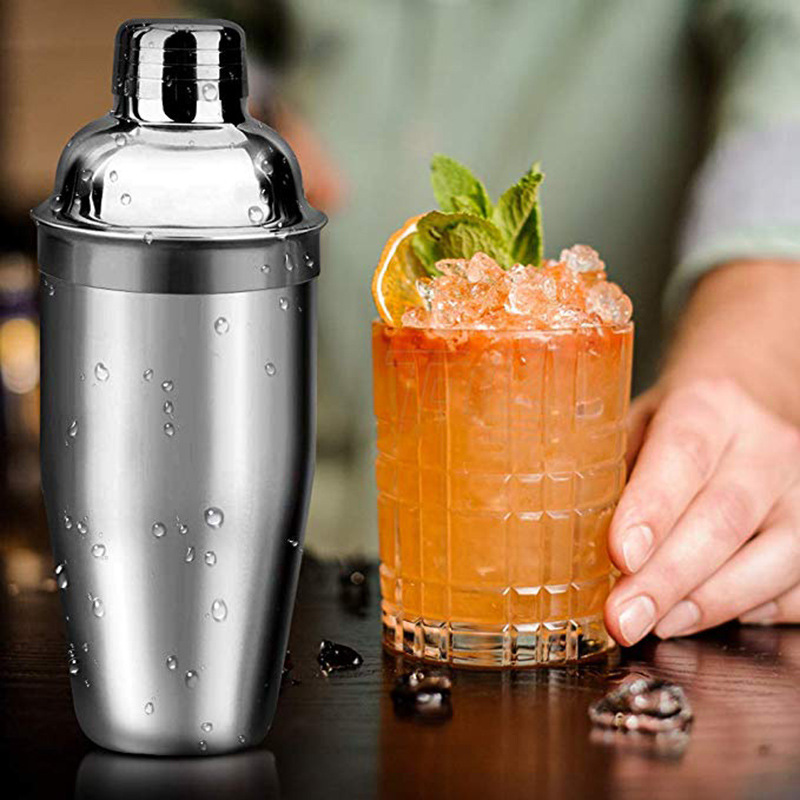 Shaker per cocktail per liquor - Wine Beer Liquor recensione e prezzo